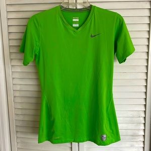 NIKE PRO Green Workout Shirt, Size Small